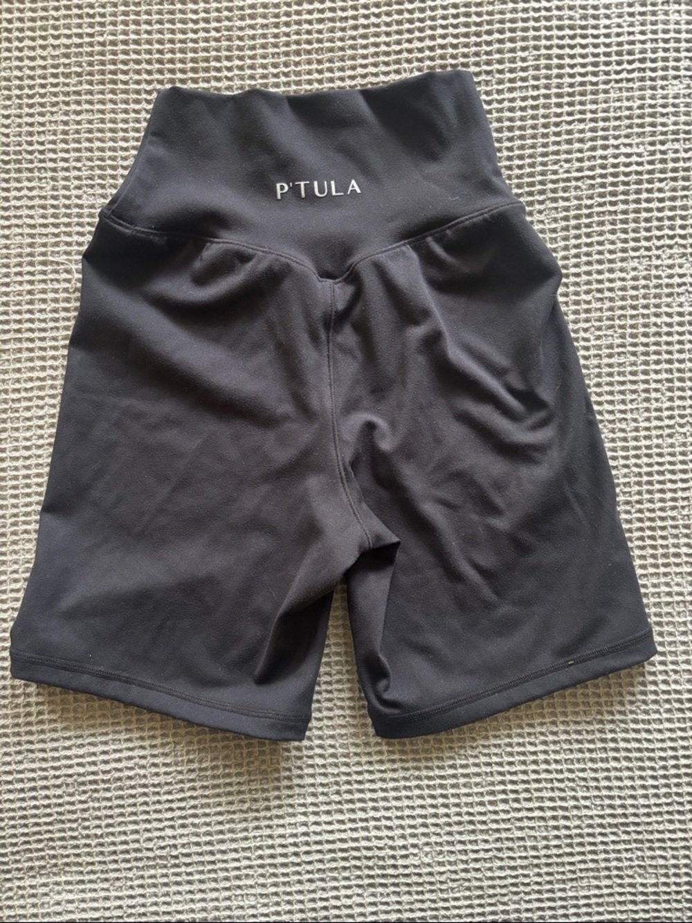 P'tula Shorts - Picture 2 of 4